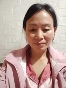 Lili-123k online show from February 2026 03:17:02 AM