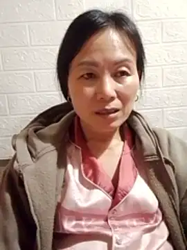 Lili-123k online show from February 2026 01:22:02 PM