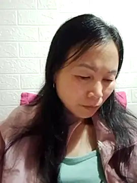 Lili-123k online show from February 2026 07:25:01 PM