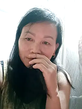 Snapshot of Lili-123k chatting on December 2025 05:23:02 PM Lili-123k online show from December 2025 05:23:02 PM