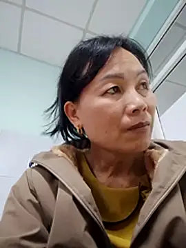 Lili-123k online show from February 2026 08:32:02 AM