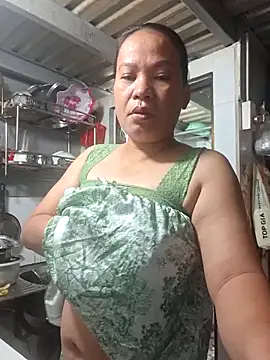 felicity chloe online show from March 2026 09:44:01 AM