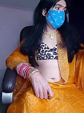 Snapshot of Lovely_Ladyboy_star chatting on December 2025 06:11:02 PM Lovely Ladyboy star online show from December 2025 06:11:02 PM