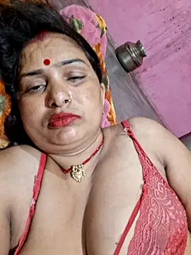 Your-shreya143 online show from May 2026 10:21:02 PM