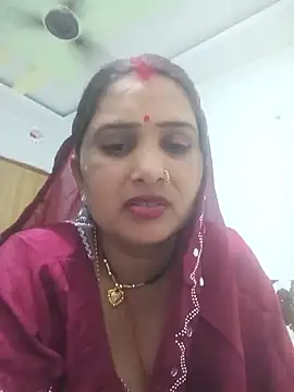 Your-shreya143 online show from February 2026 09:44:02 AM