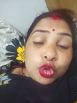 Your-shreya143 online show from February 2026 06:22:01 AM