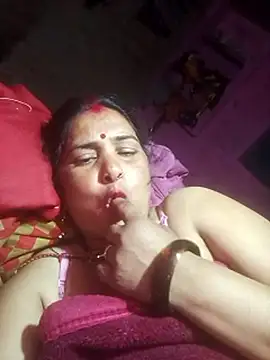 Your-shreya143 online show from March 2026 10:28:02 PM
