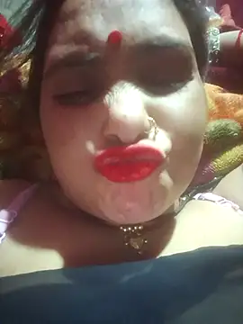 Your-shreya143 online show from April 2026 11:00:02 PM
