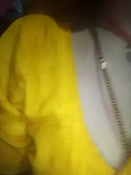 Your-shreya143 online show from April 2026 07:28:02 PM