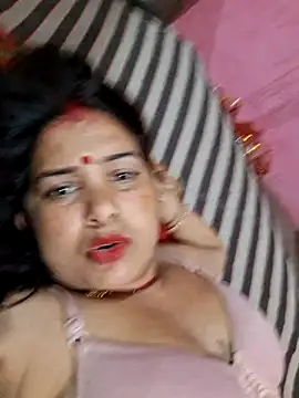 Your-shreya143 online show from May 2026 10:51:01 PM