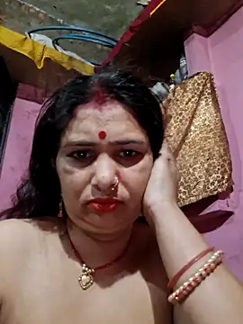 Your-shreya143 online show from May 2026 11:23:02 PM