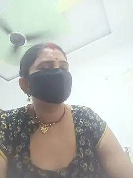 Your-shreya143 online show from February 2026 07:43:01 AM