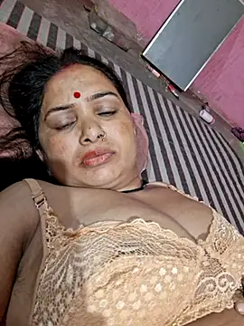 Your-shreya143 online show from June 2026 09:31:02 PM