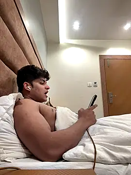 Anshtease online show from December 2025 07:40:01 PM