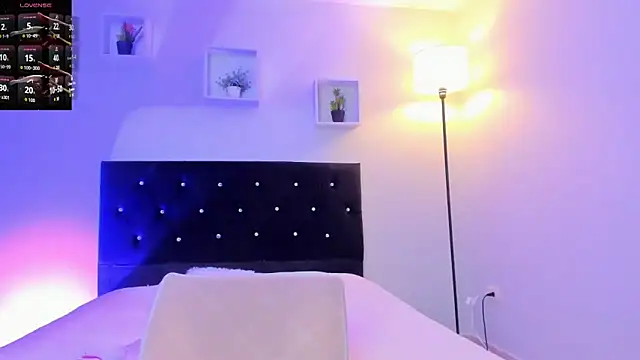 Victoria Rose  online show from April 2026 03:16:01 PM