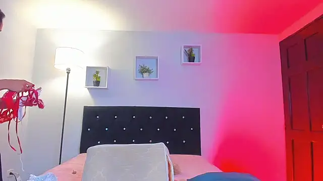Victoria Rose  online show from April 2026 12:34:02 PM