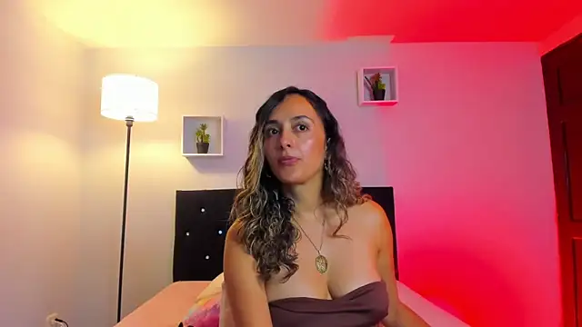 Victoria Rose  online show from May 2026 04:04:02 PM