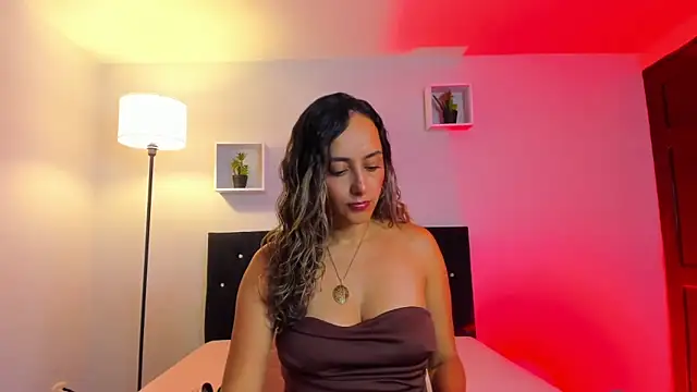 Victoria Rose  online show from May 2026 01:01:01 PM
