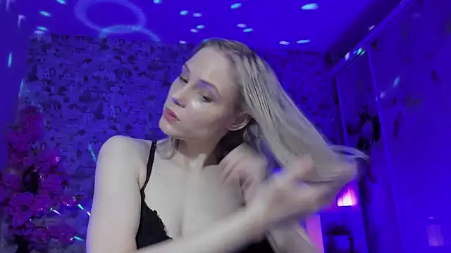 Gina Gina love online show from April 2026 12:56:01 AM