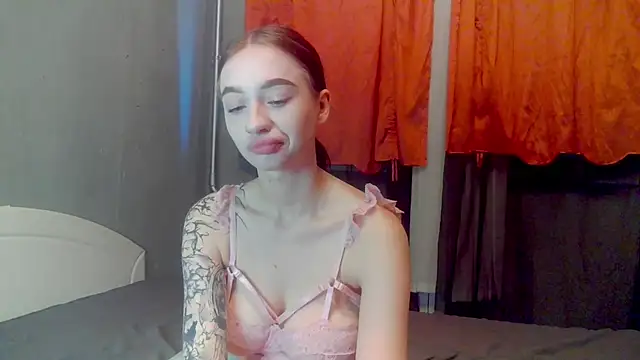 imChatty Alice online show from April 2026 11:39:02 PM