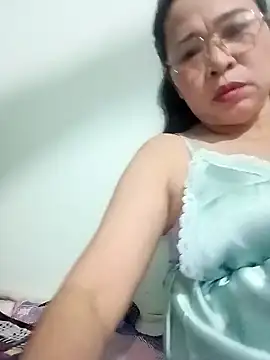 Sexfullx online show from December 2025 01:06:02 PM