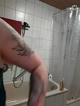 Snapshot of Milas_Dreams_OF chatting on December 2025 07:40:02 AM Milas Dreams OF online show from December 2025 07:40:02 AM