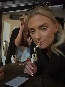 Blonde BambiXX online show from January 2026 10:35:02 PM