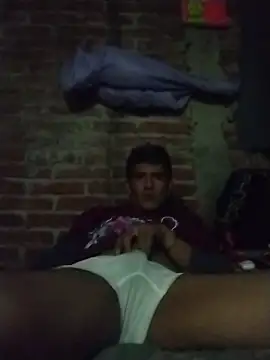 Snapshot of vergon911 chatting on January 2026 02:40:01 AM vergon911 online show from January 2026 02:40:01 AM