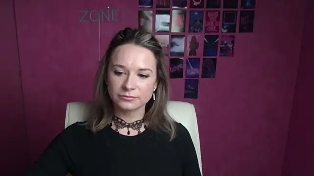 Melodie Aster online show from March 2026 06:21:01 AM