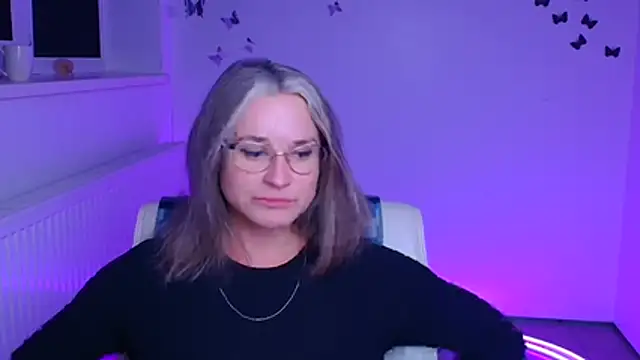 Melodie Aster online show from January 2026 12:20:01 PM