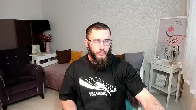 Snapshot of Ant_Power chatting on December 2025 10:25:01 AM Ant Power online show from December 2025 10:25:01 AM