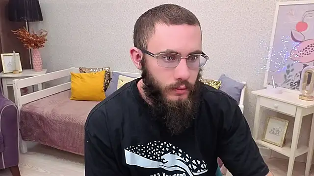 Snapshot of Ant_Power chatting on December 2025 05:23:02 AM Ant Power online show from December 2025 05:23:02 AM