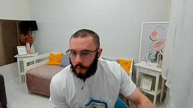 Snapshot of Ant_Power chatting on January 2026 01:04:02 PM Ant Power online show from January 2026 01:04:02 PM