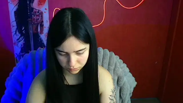 Lilu May online show from April 2026 11:38:02 AM