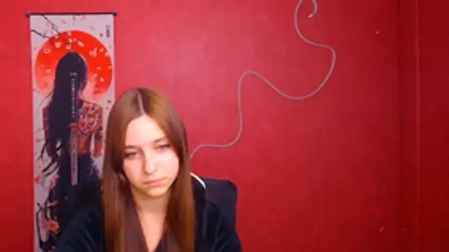 Lilu May online show from December 2025 06:57:01 PM