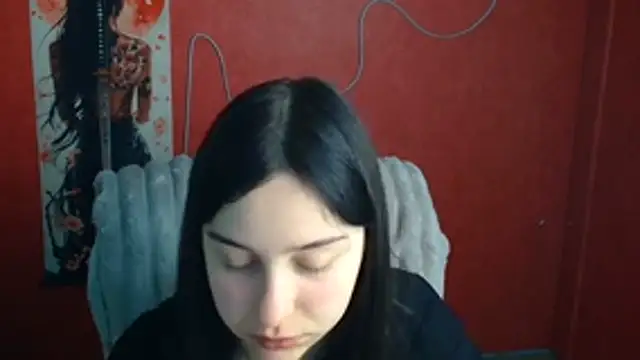 Lilu May online show from April 2026 12:12:02 PM