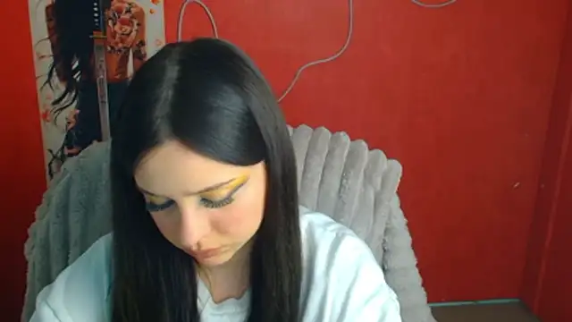 Lilu May online show from May 2026 11:35:02 AM
