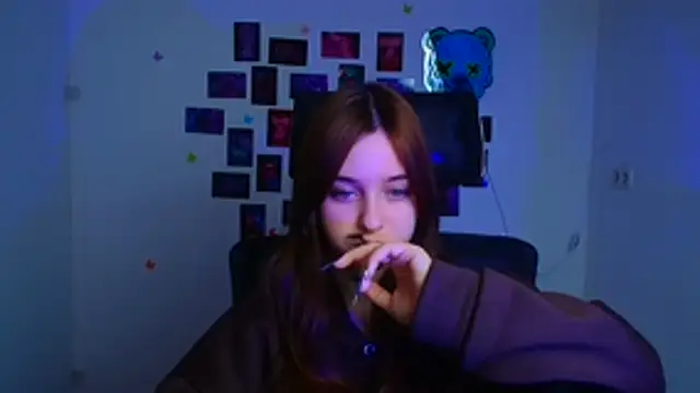 Lilu May online show from January 2026 12:54:02 PM