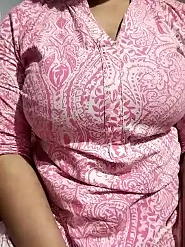 hottyrose69 online show from February 2026 03:23:01 PM