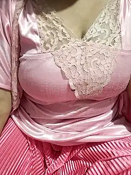 hottyrose69 online show from April 2026 03:46:01 PM