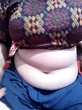 hottyrose69 online show from April 2026 03:24:01 PM