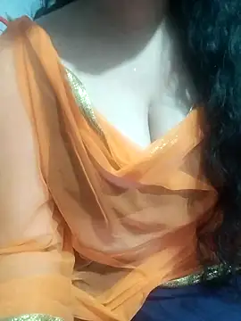 hottyrose69 online show from February 2026 03:47:01 PM