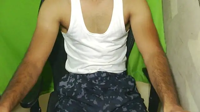 Michal Fransis online show from April 2026 04:48:02 PM