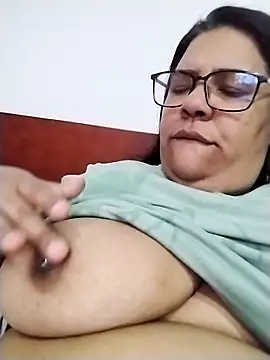 Carameloswing1 online show from April 2026 11:55:02 PM