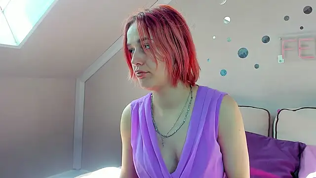 Snapshot of Linda_Jonys chatting on May 2026 08:06:01 AM Linda Jonys online show from May 2026 08:06:01 AM