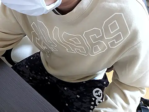 Snapshot of kaizer826 chatting on December 2025 04:09:02 PM kaizer826 online show from December 2025 04:09:02 PM