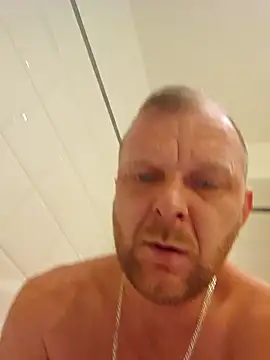 maaly1983 online show from December 2025 06:14:01 AM