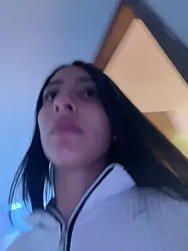 lya  brown online show from April 2026 11:01:01 AM