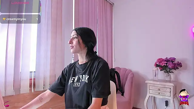 lya  brown online show from December 2025 01:33:02 PM