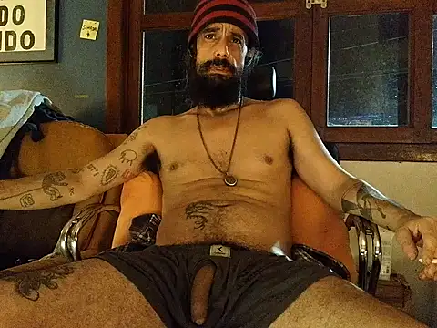 Snapshot of ooproprio chatting on May 2026 02:23:01 AM ooproprio online show from May 2026 02:23:01 AM